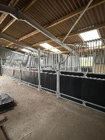 equestrian stables manufacturer of barn stables, field shelters, arena construction in Blackburn and Lancashire